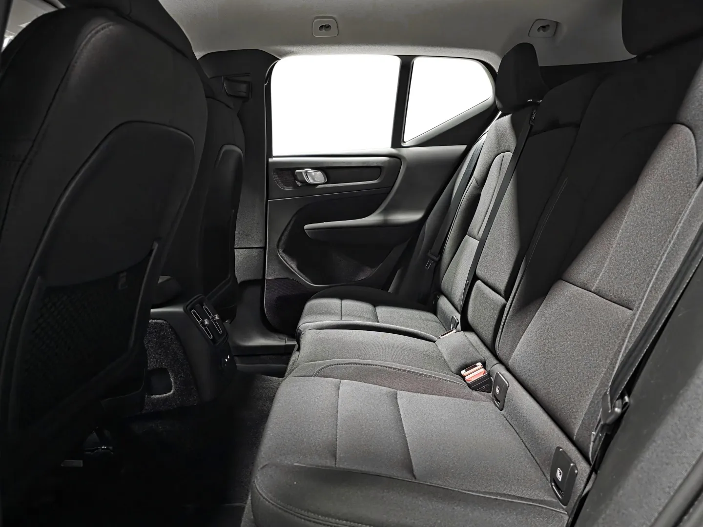 Autokuva 9 - JTP-814