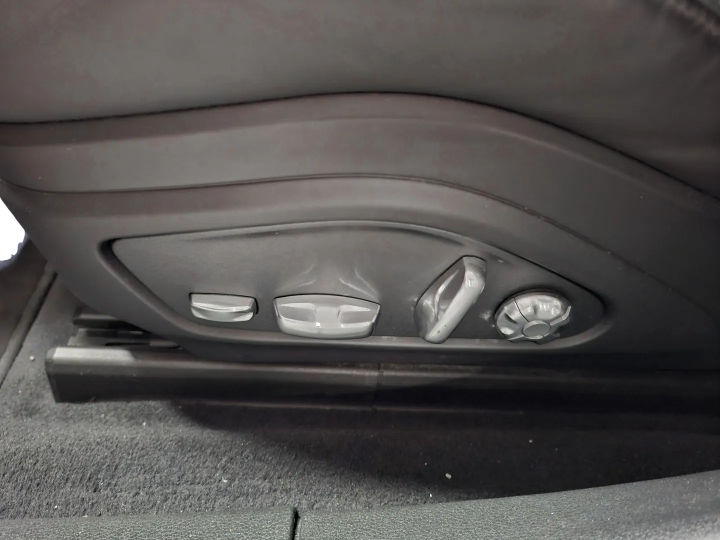 Autokuva 10 - KTK-651