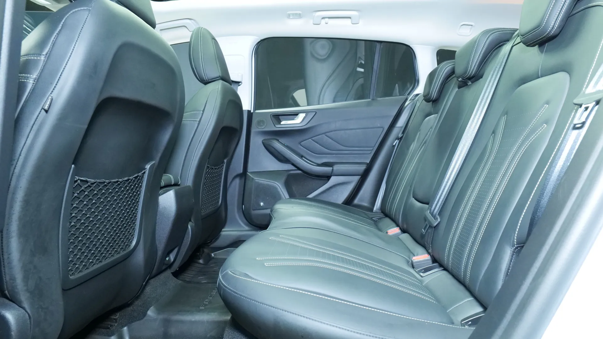 Autokuva 16 - KTS-381