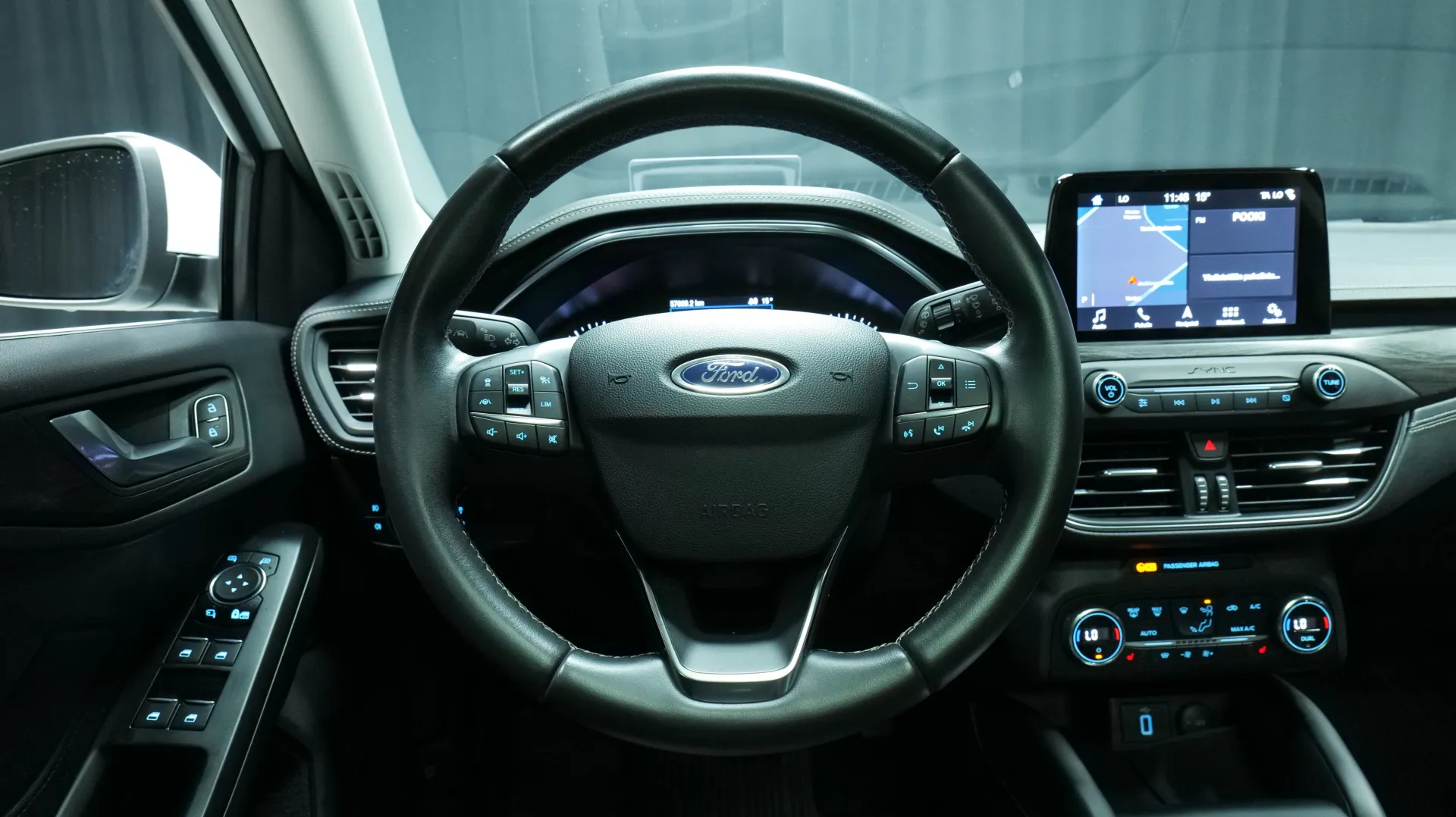 Autokuva 15 - KTS-381