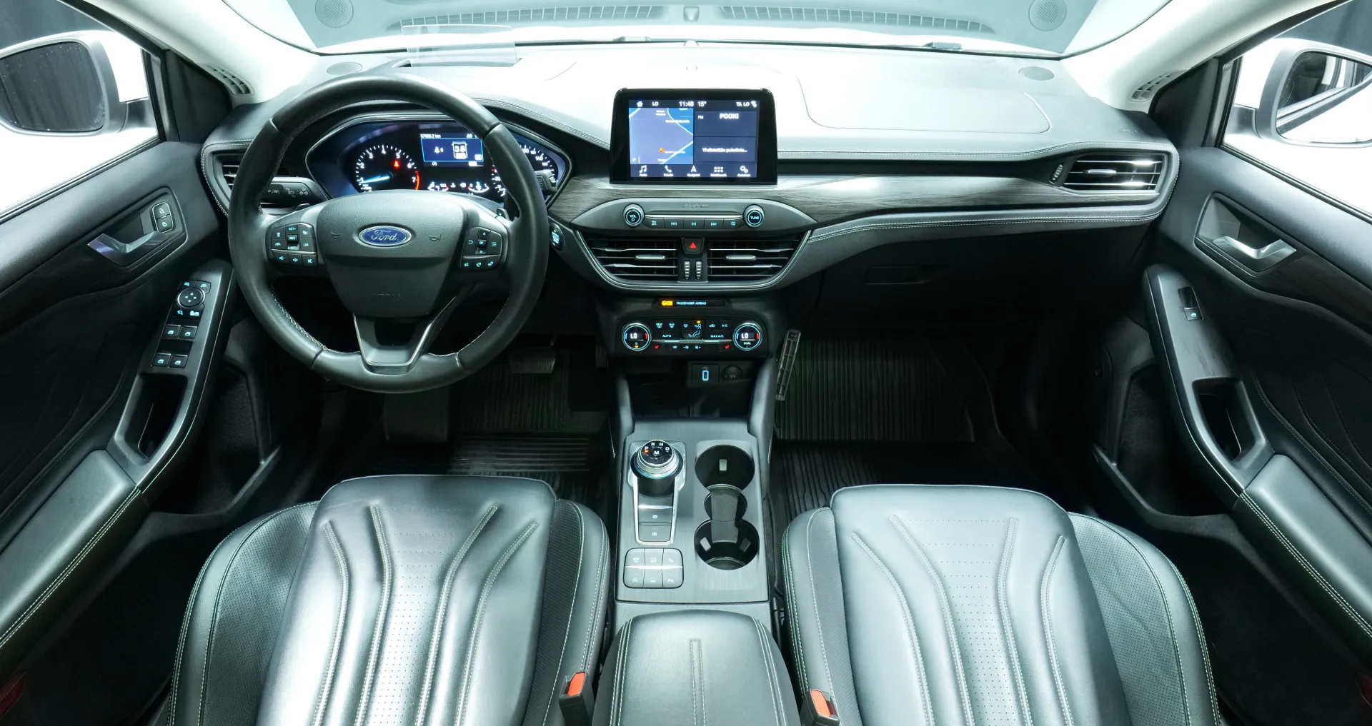 Autokuva 14 - KTS-381