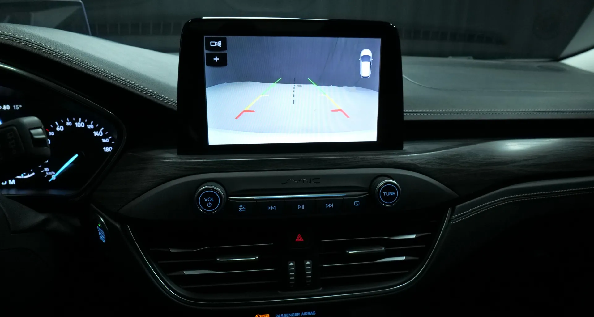 Autokuva 9 - KTS-381