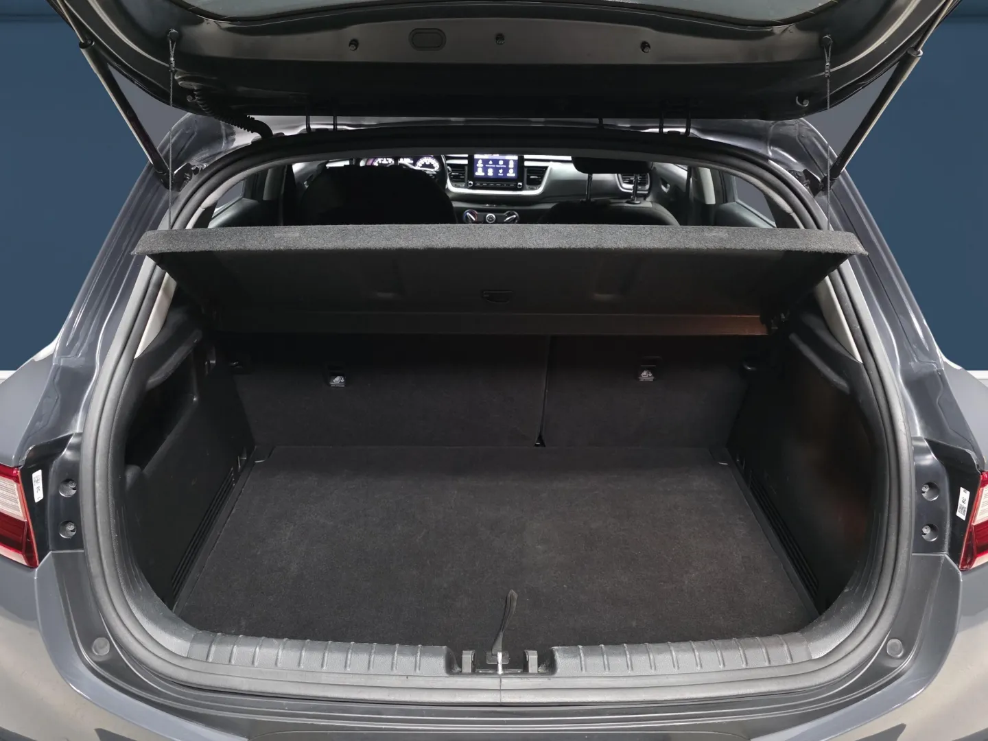 Autokuva 11 - KTZ-438