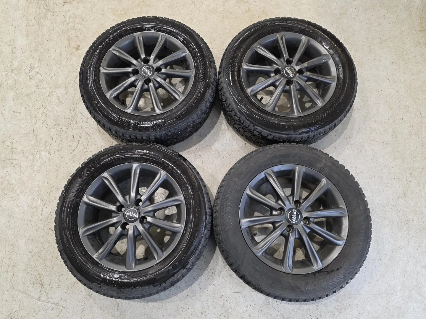 Autokuva 12 - KTZ-438