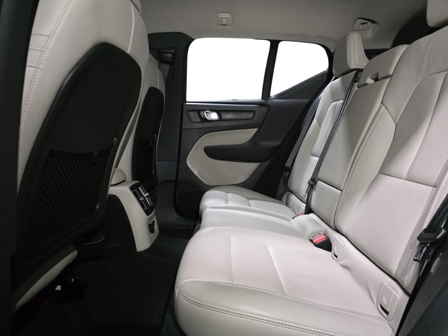 Autokuva 9 - KUH-778