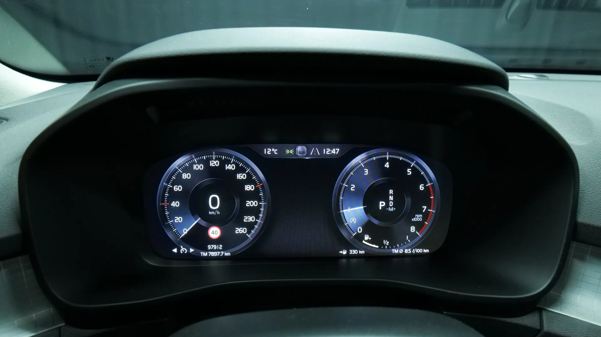 Autokuva 6 - KUJ-142