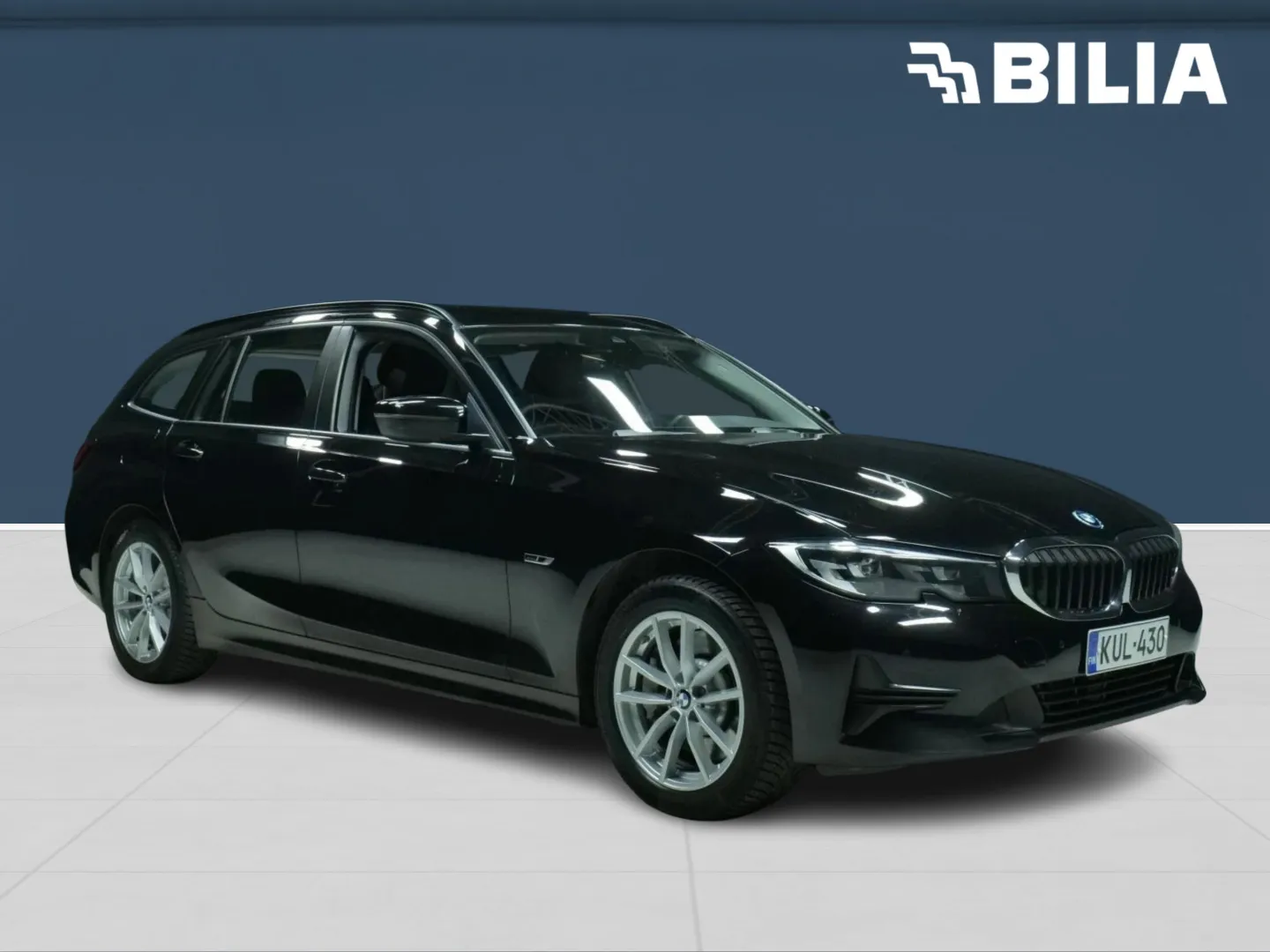 BMW 330 KUL-430