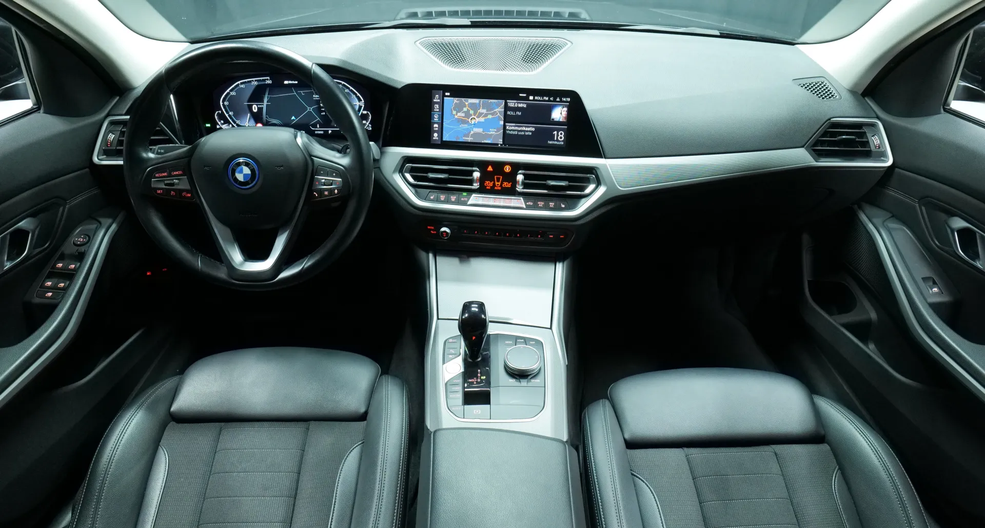 Autokuva 11 - KUL-430