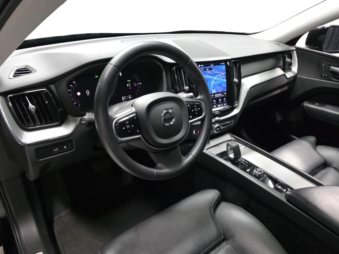 Autokuva 8 - KUS-213