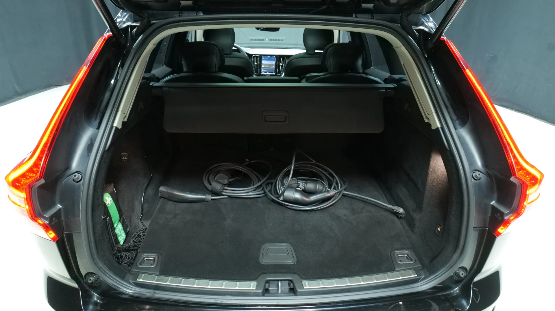 Autokuva 16 - KUS-223