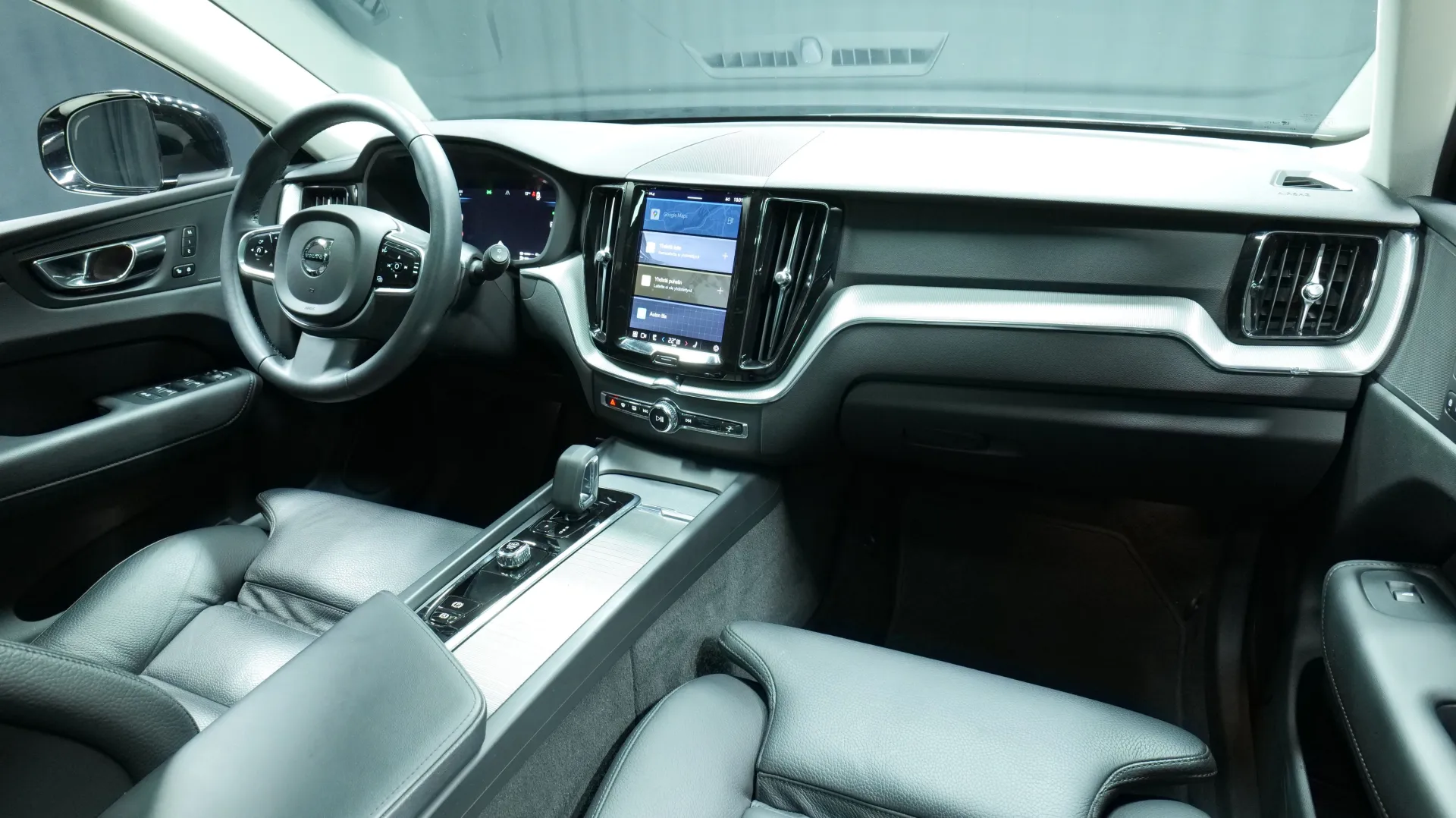 Autokuva 18 - KUS-223