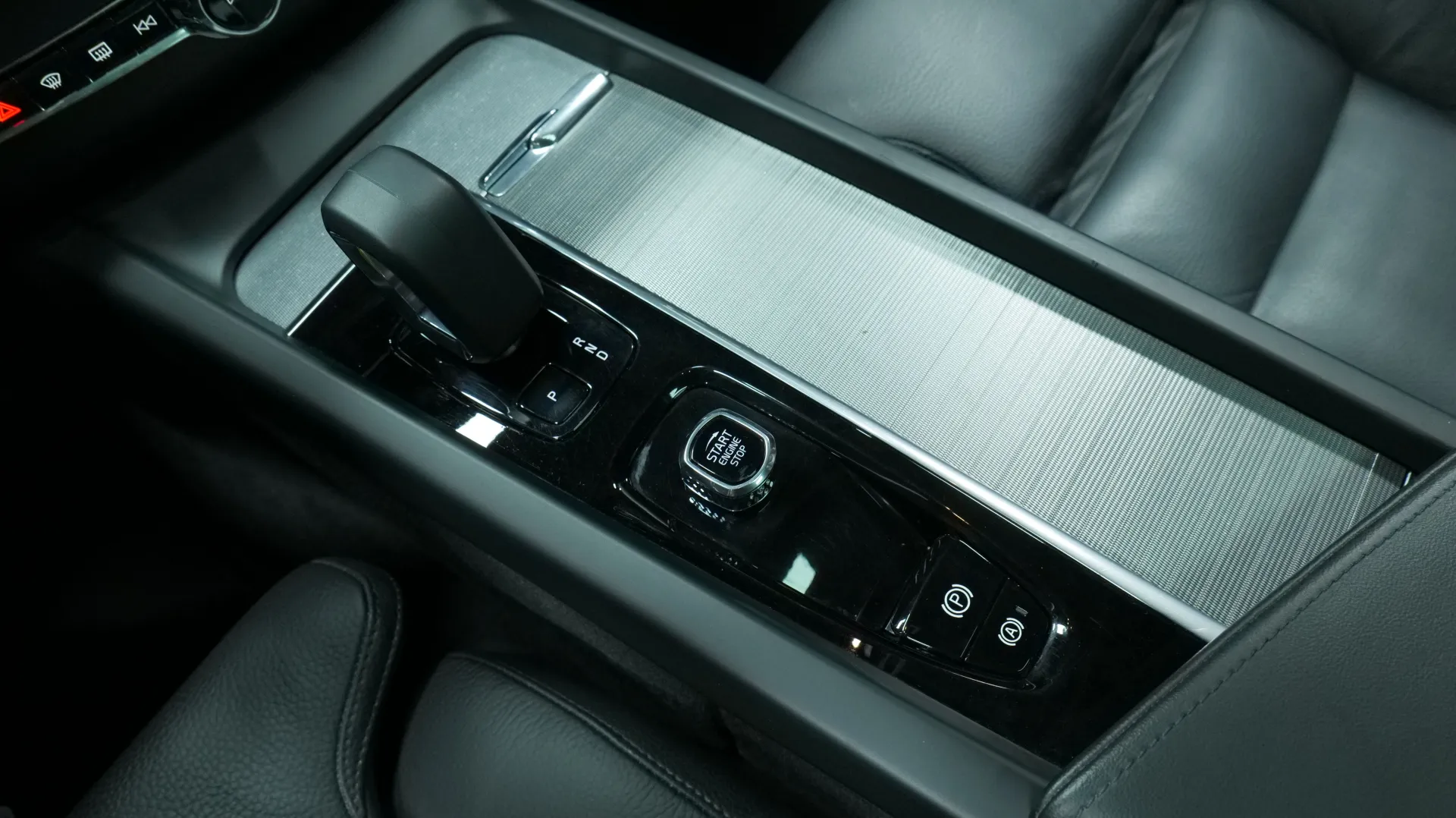 Autokuva 9 - KUS-223