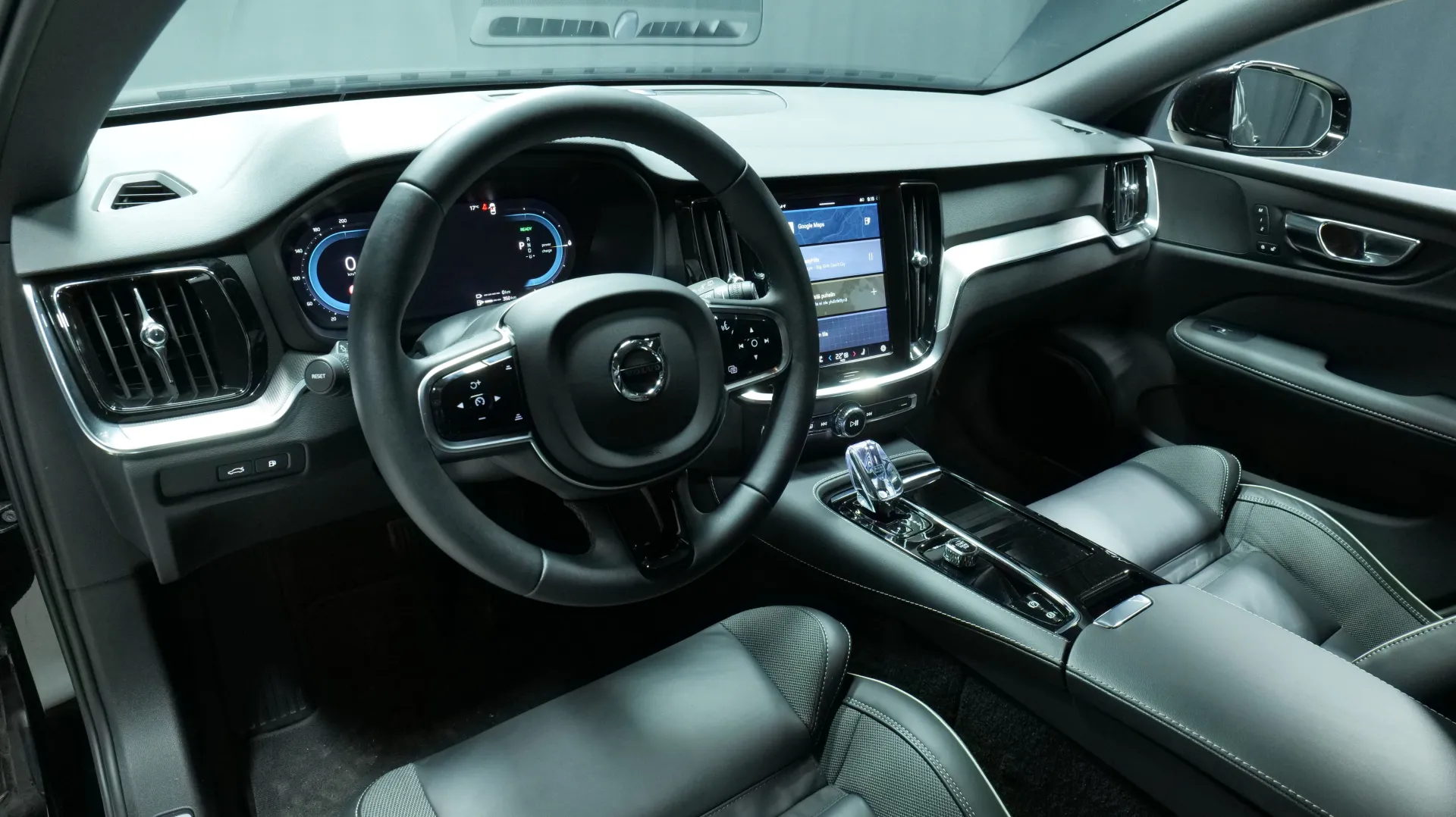 Autokuva 13 - KUS-625