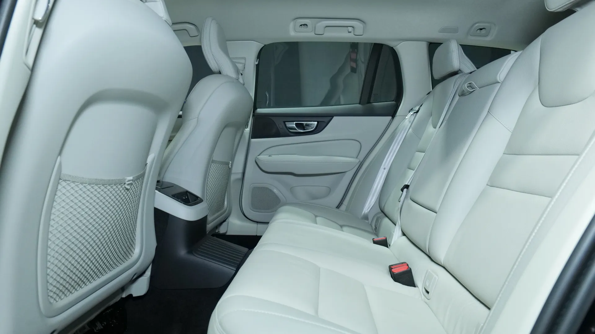 Autokuva 15 - KUS-628