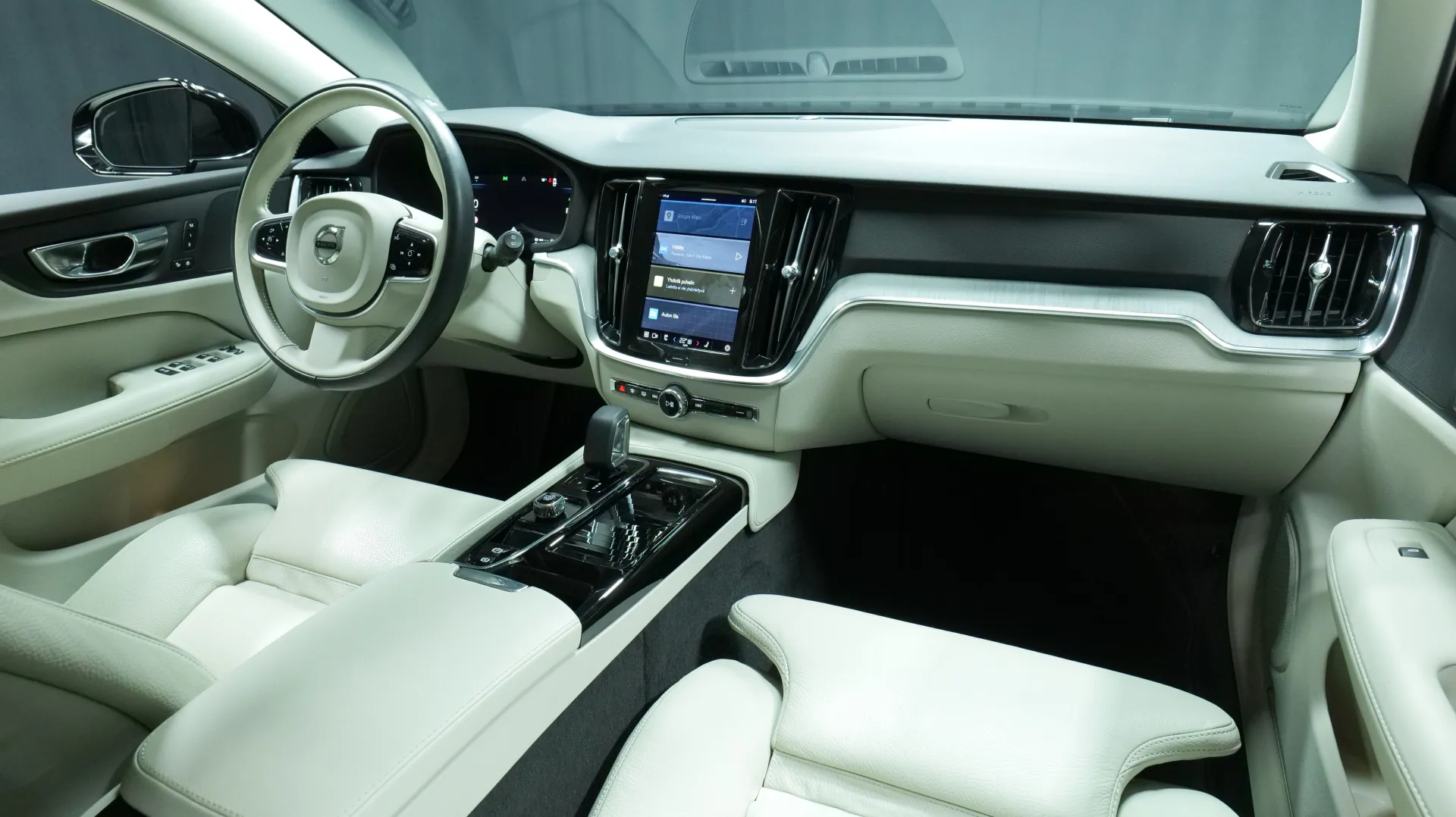 Autokuva 17 - KUS-628