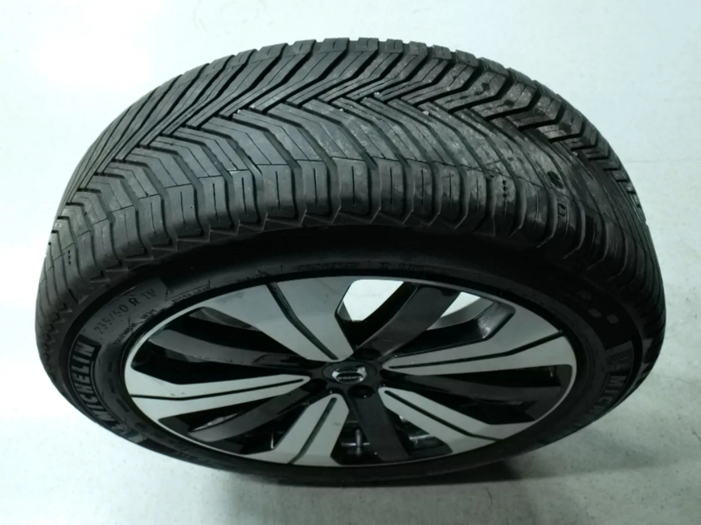 Autokuva 13 - KUT-669