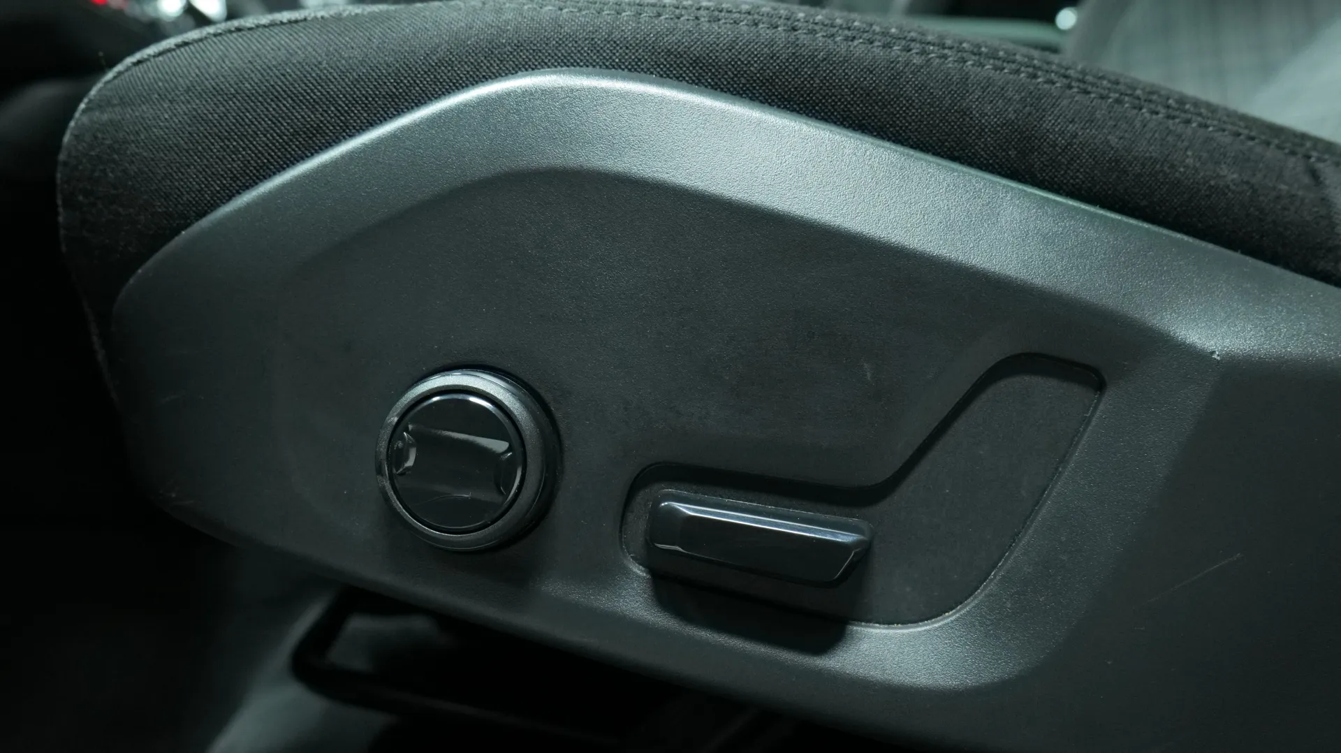 Autokuva 10 - KUX-174