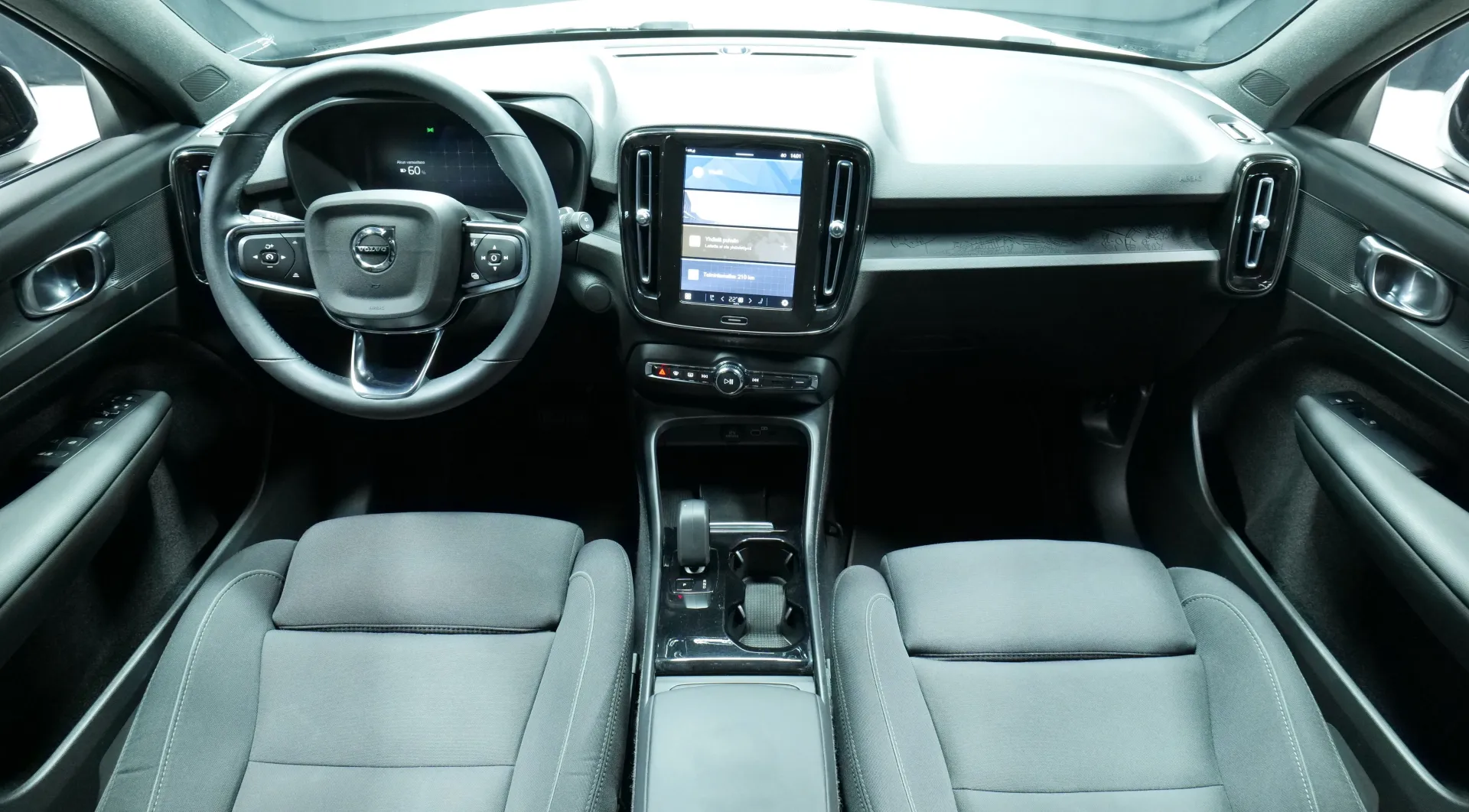 Autokuva 13 - KUX-653