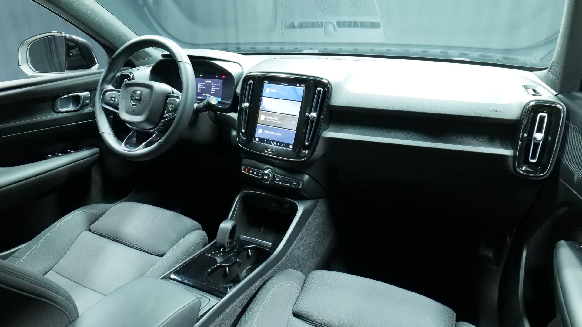 Autokuva 17 - KUX-653