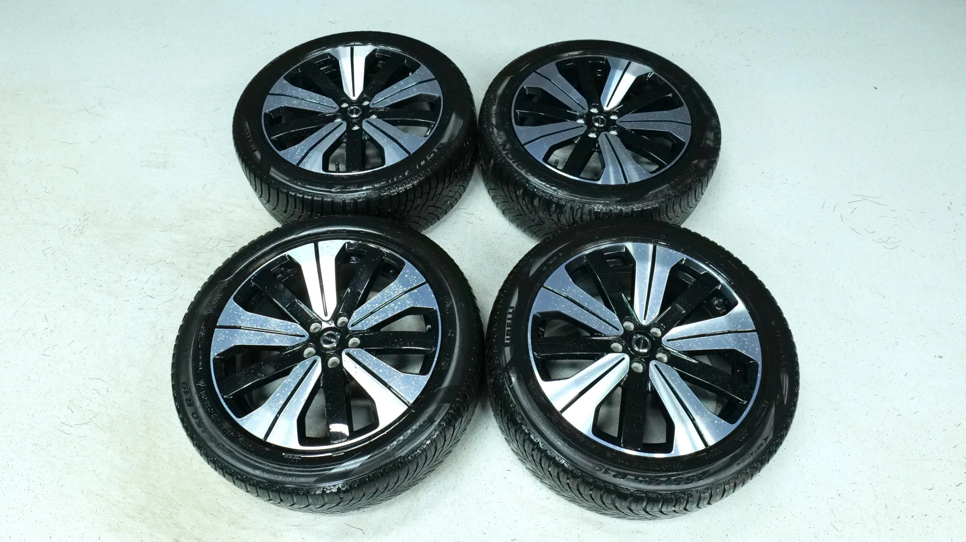 Autokuva 18 - KUX-653