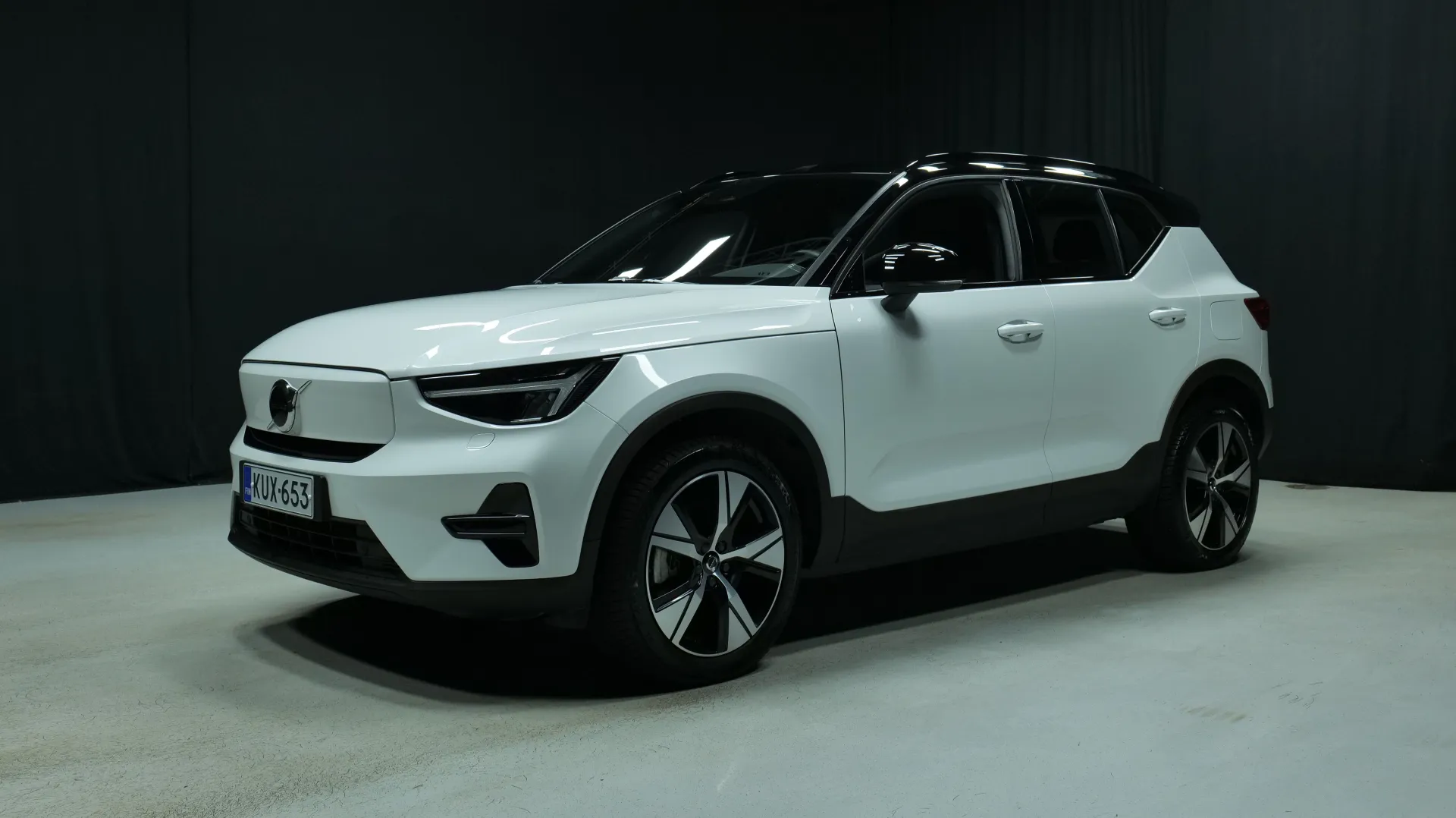 Volvo XC40 KUX-653