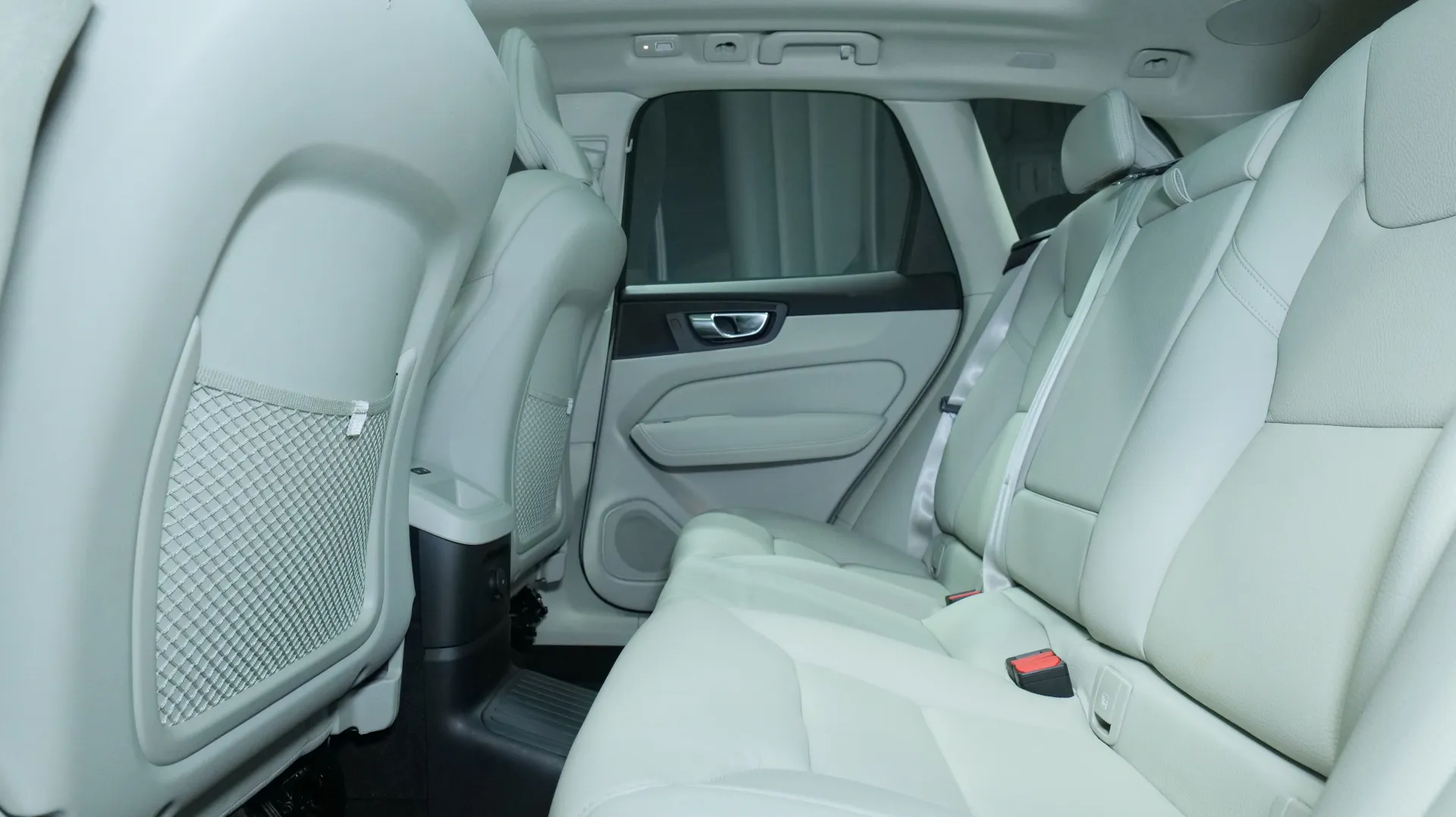 Autokuva 16 - KUX-712