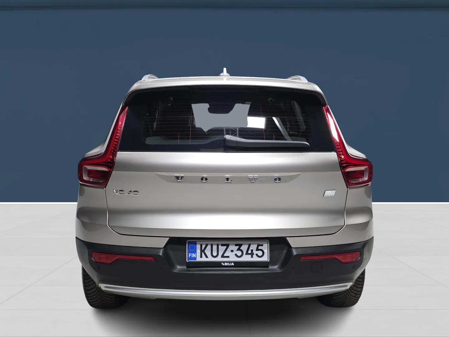 Autokuva 5 - KUZ-345