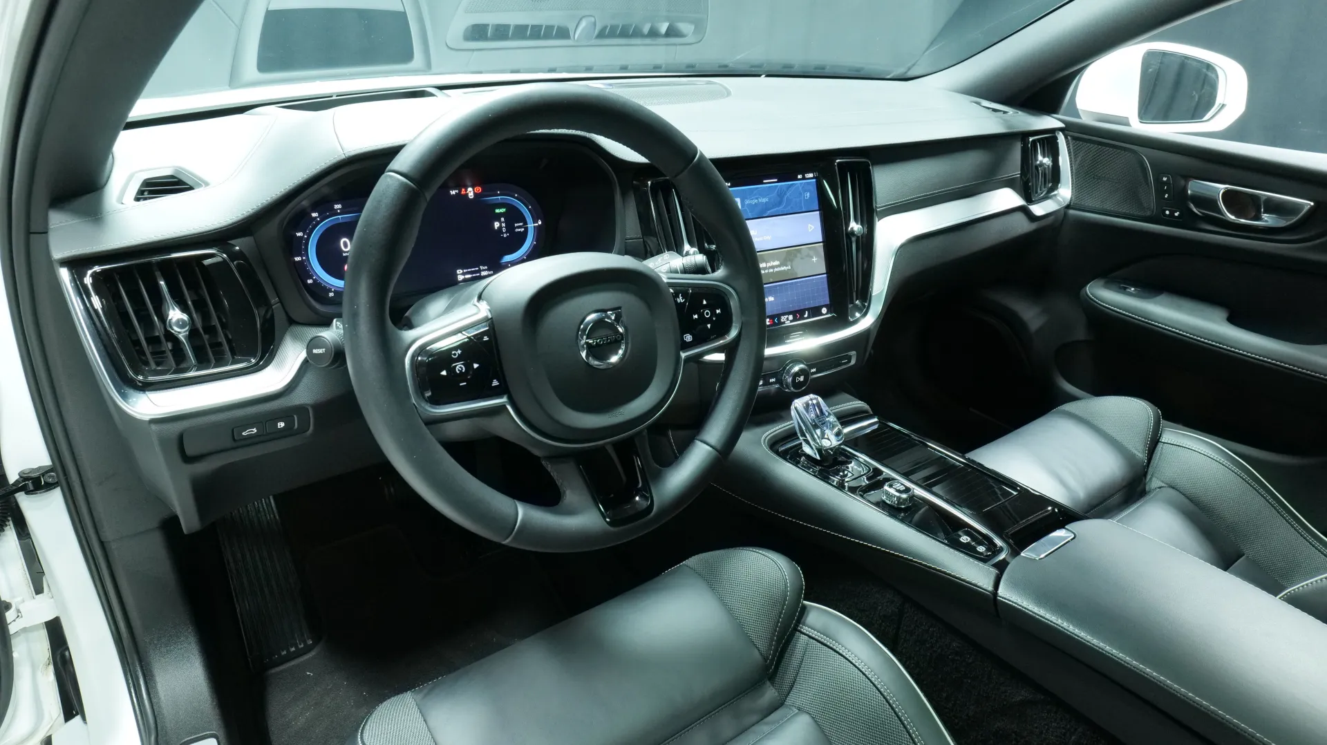 Autokuva 13 - KUZ-347