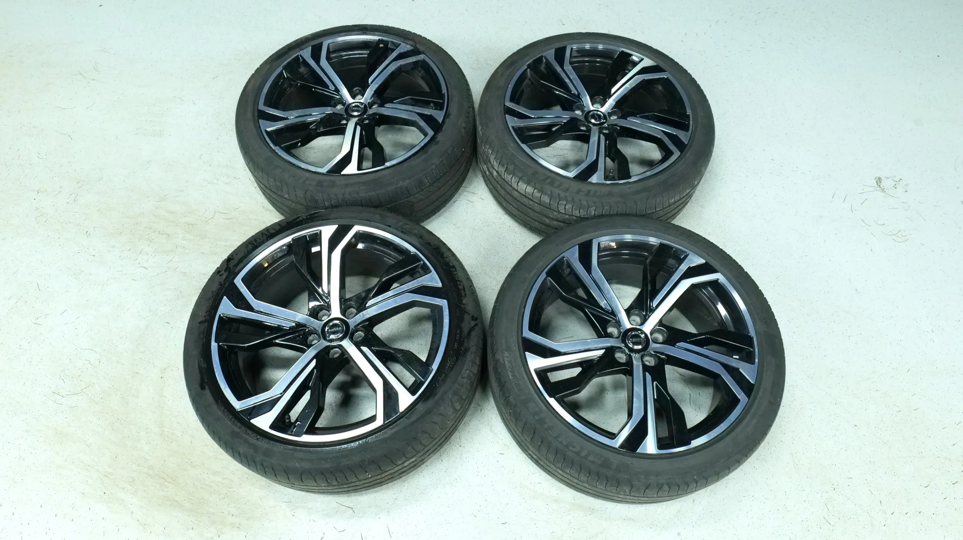 Autokuva 20 - KUZ-347