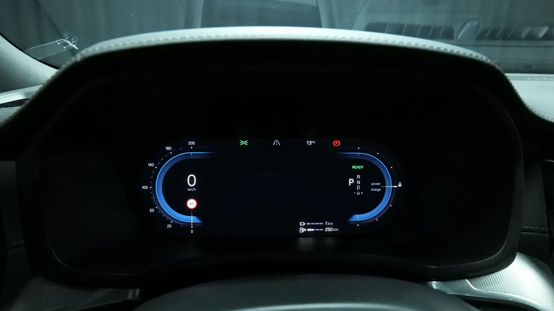 Autokuva 6 - KUZ-347