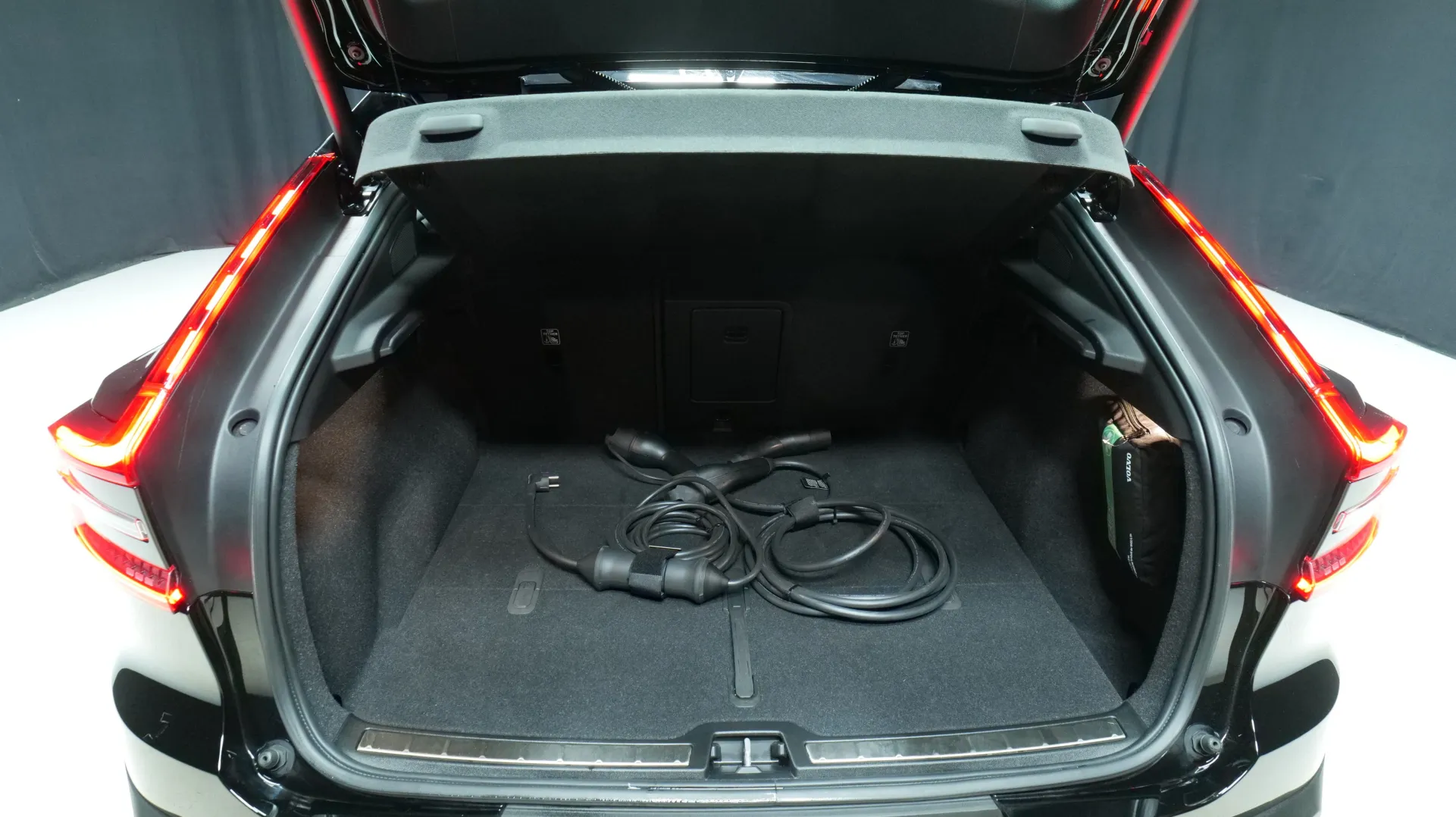 Autokuva 17 - KUZ-361