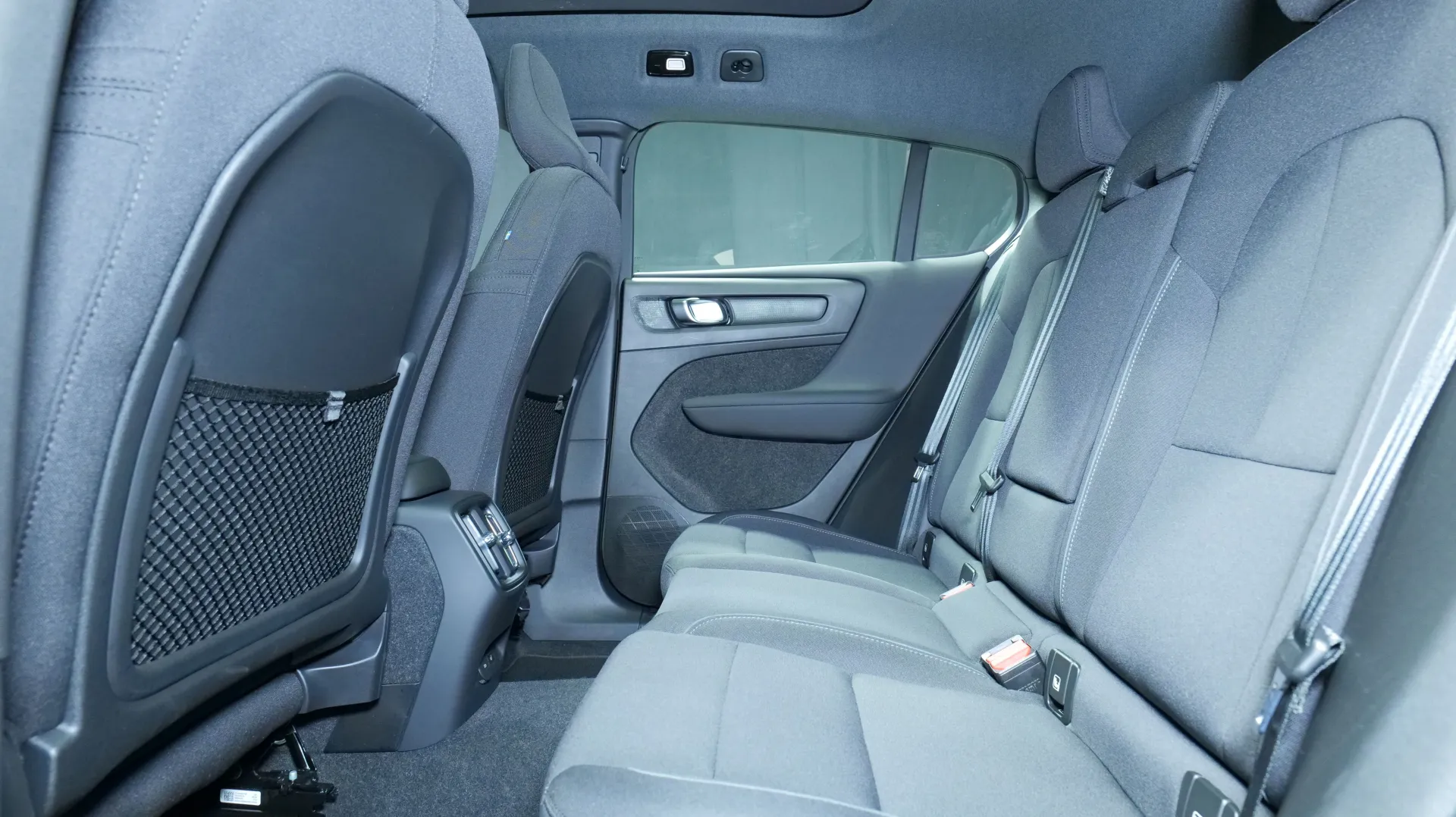 Autokuva 16 - KUZ-361