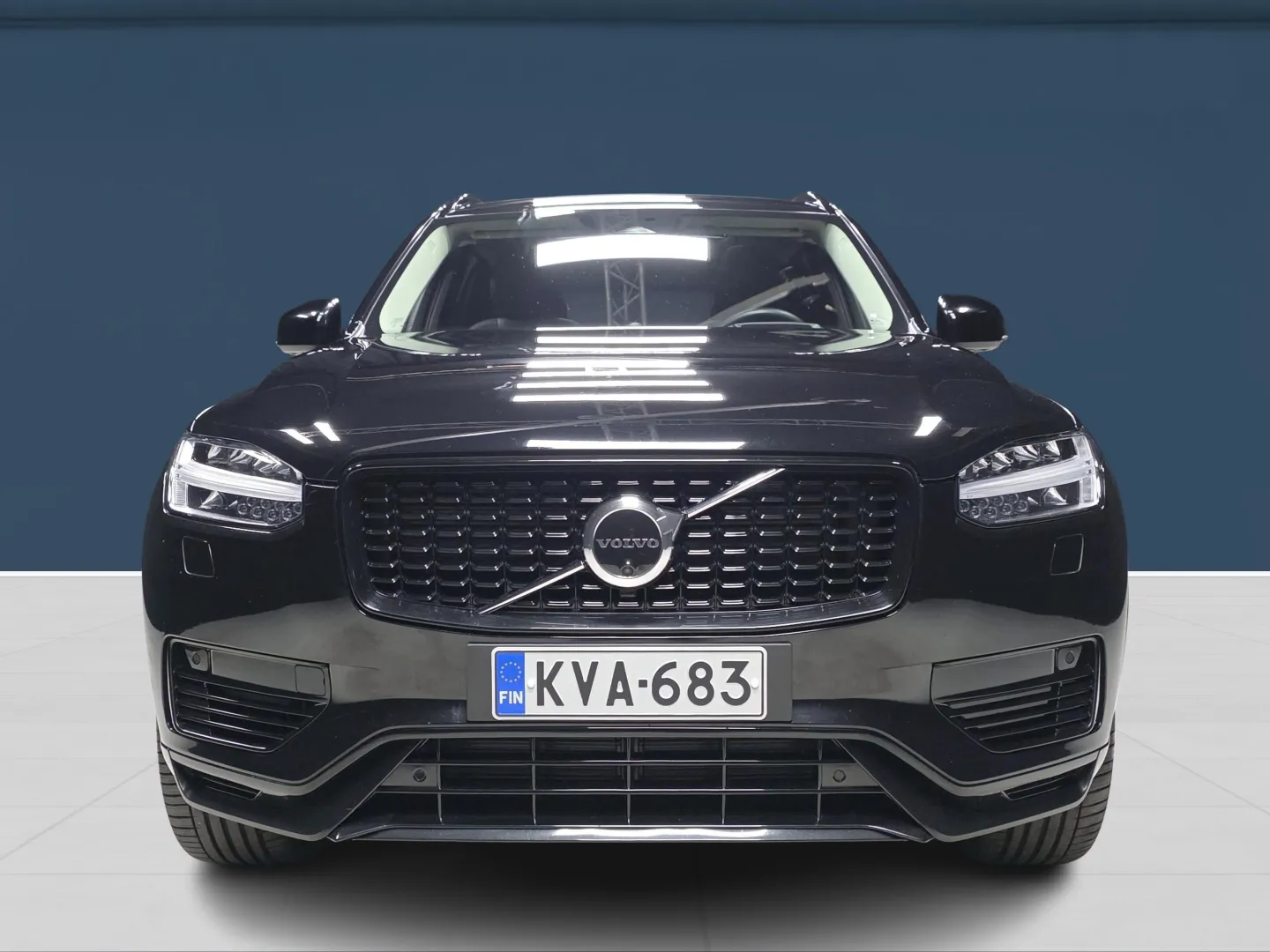 Autokuva 2 - KVA-683