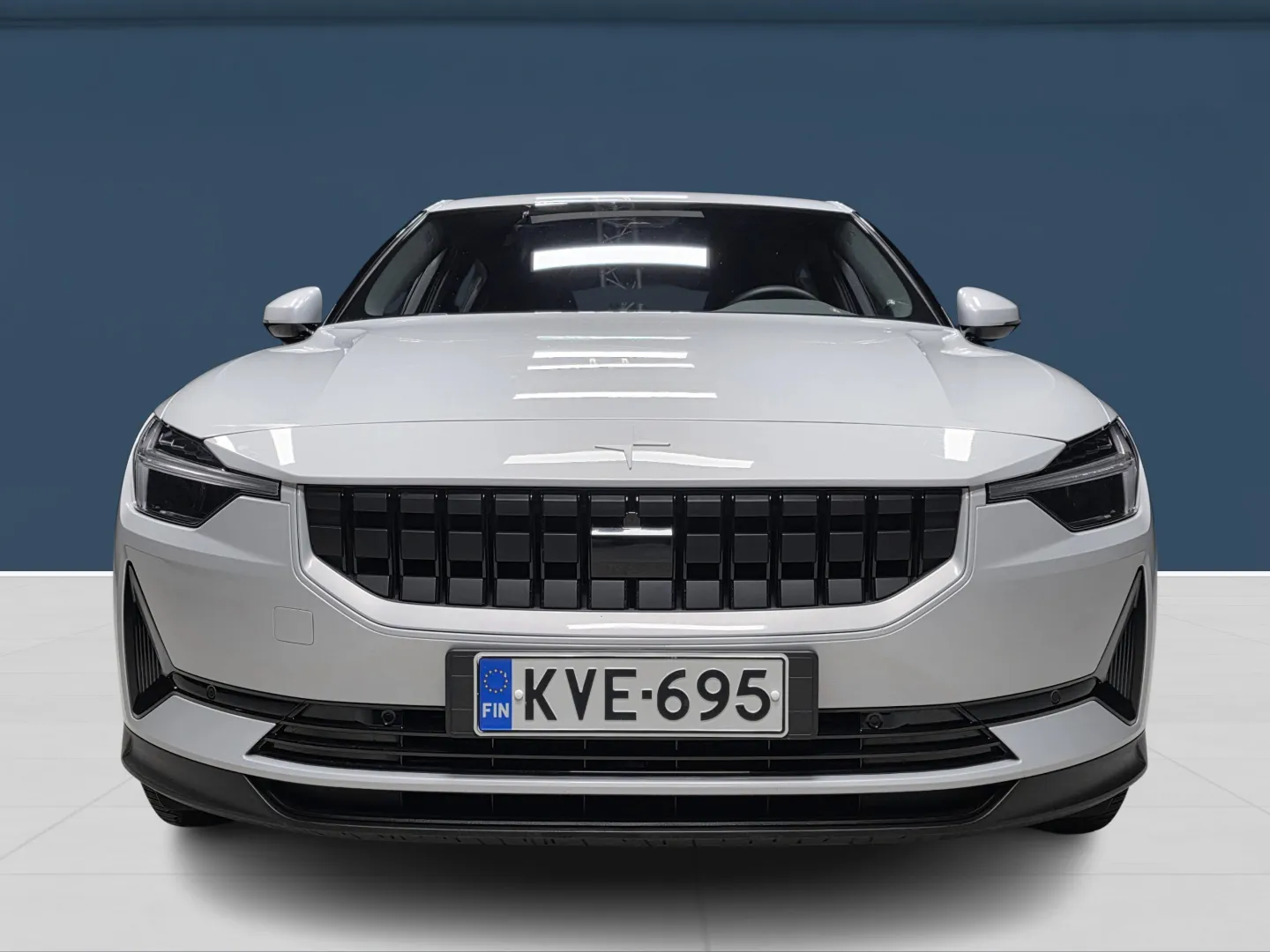 Autokuva 2 - KVE-695