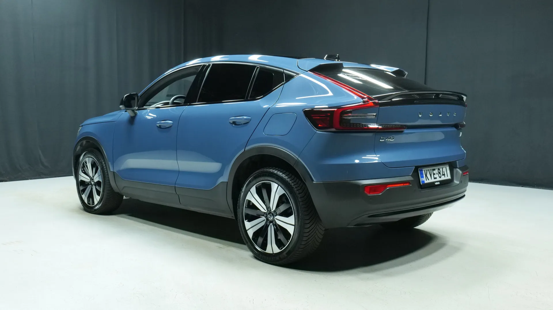 Autokuva 2 - KVE-841