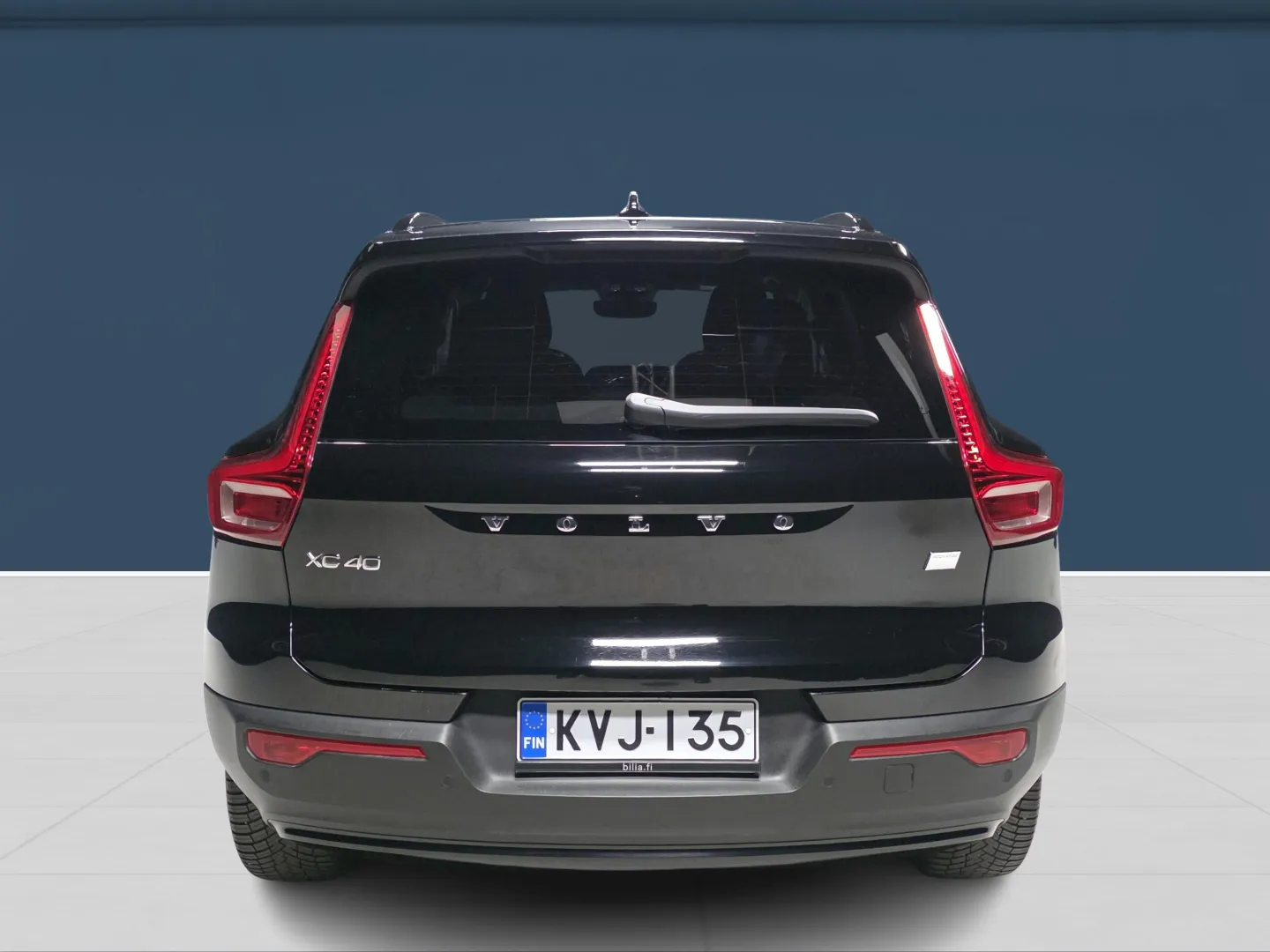 Autokuva 5 - KVJ-135