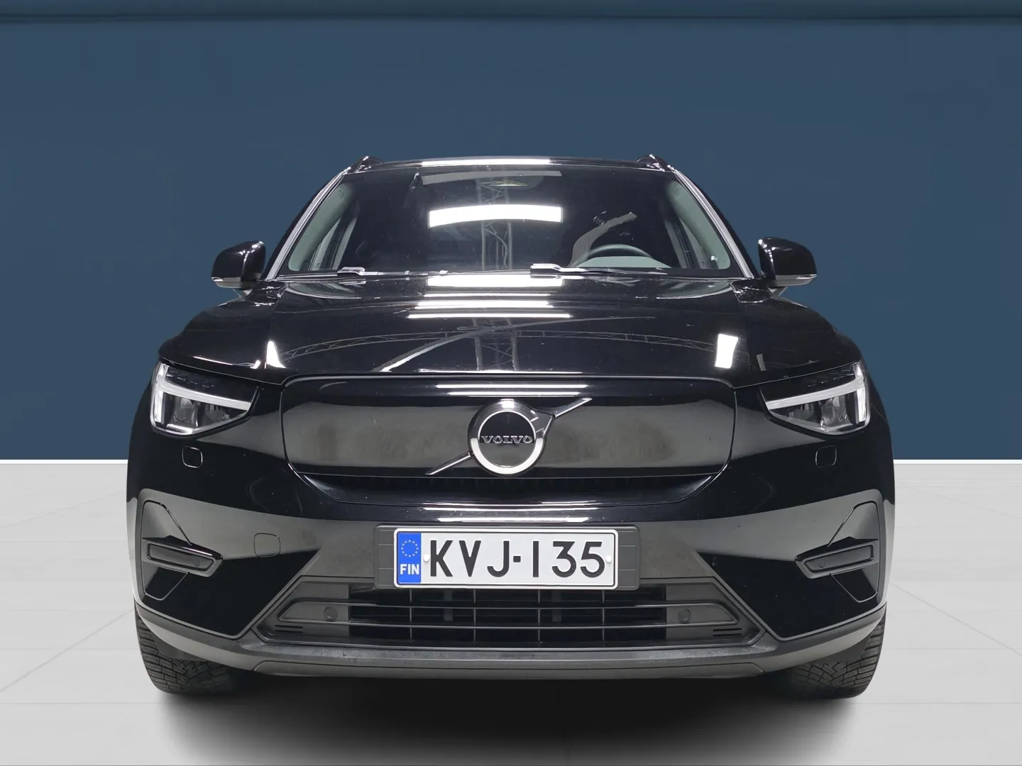 Autokuva 2 - KVJ-135