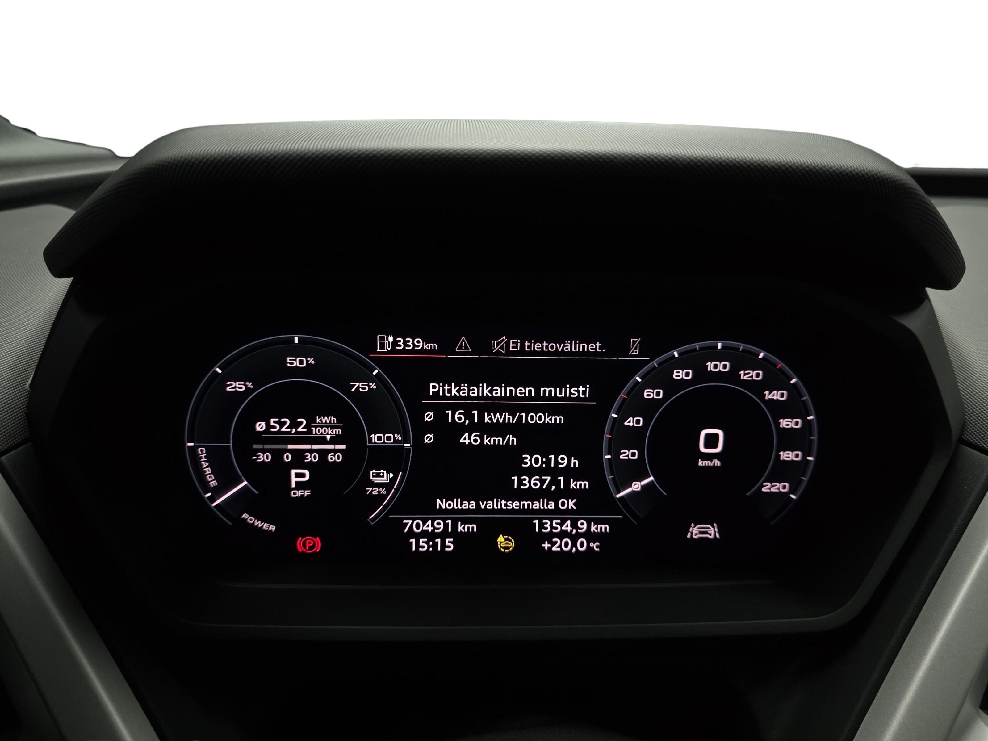 Audi Q4 e-tron 45 e-tron quattro 2022, kuva 7/15