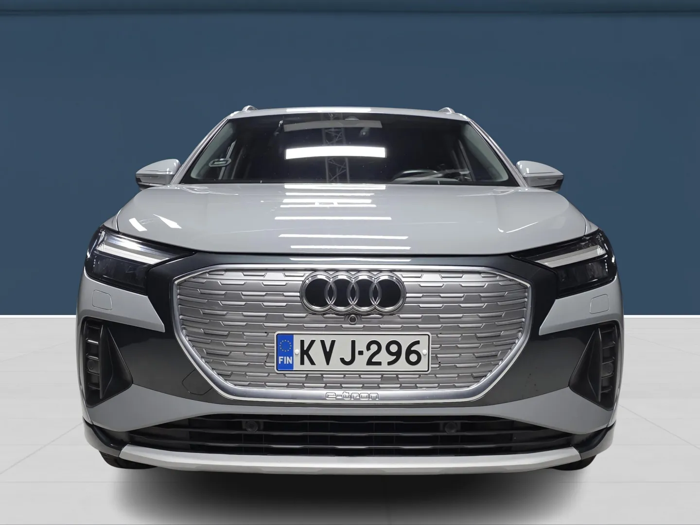 Autokuva 2 - KVJ-296