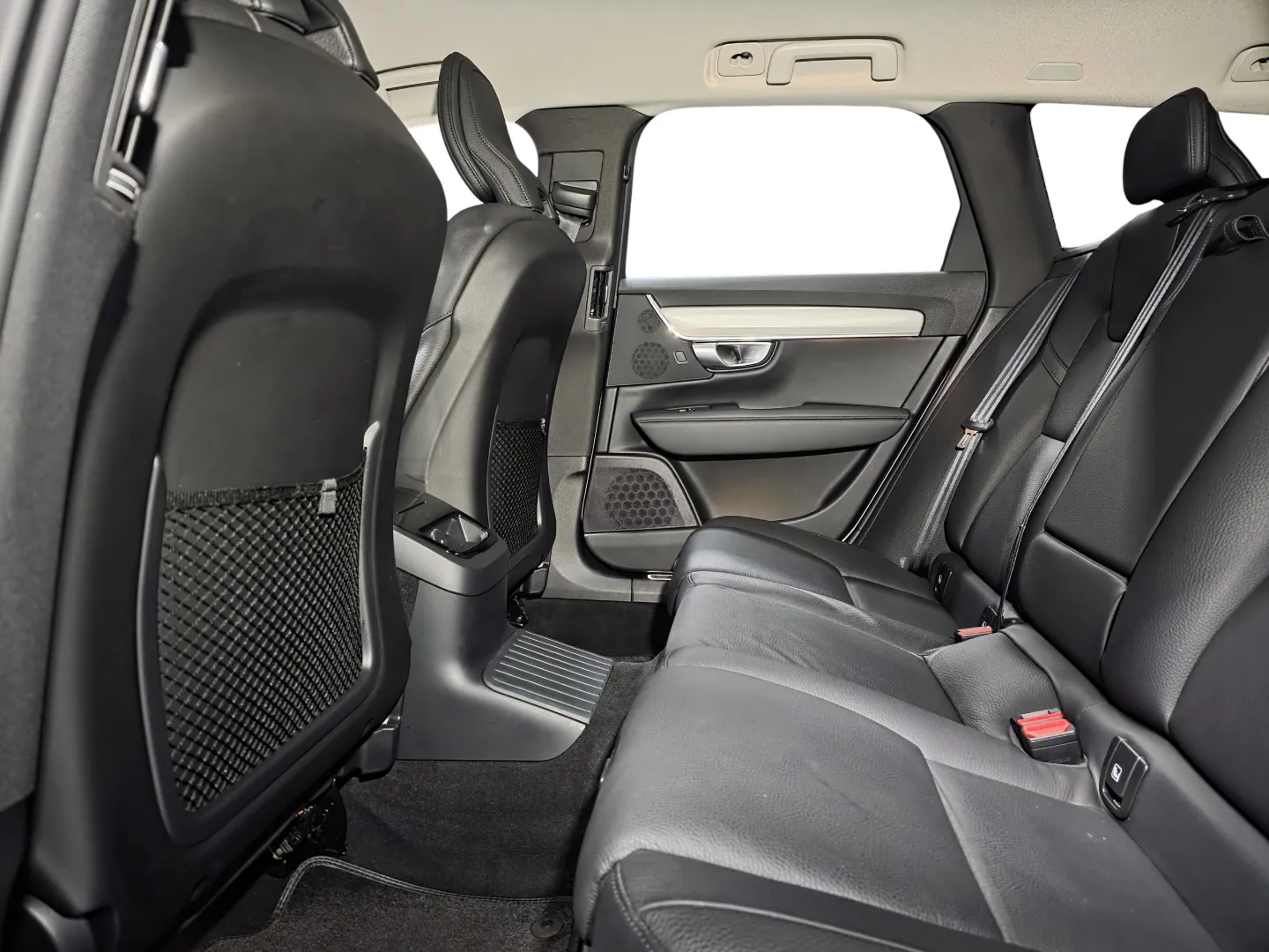 Autokuva 9 - KVM-226