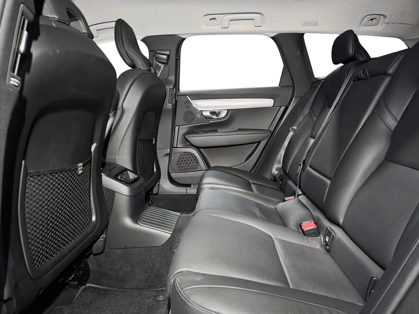 Autokuva 9 - KVM-227