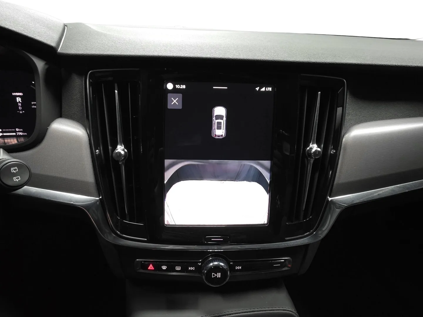 Autokuva 14 - KVM-227