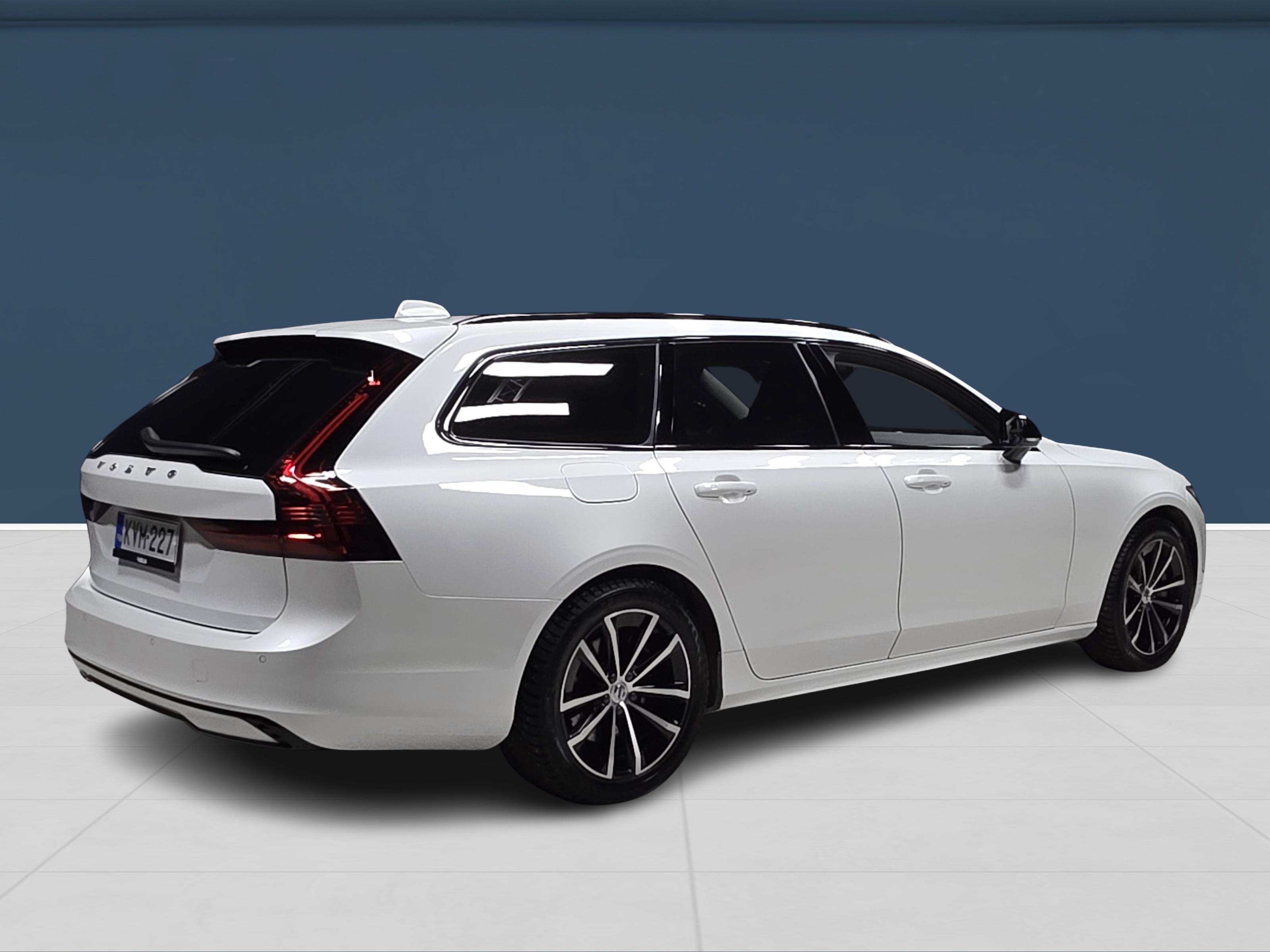 Volvo V90 2024, photo 4/17