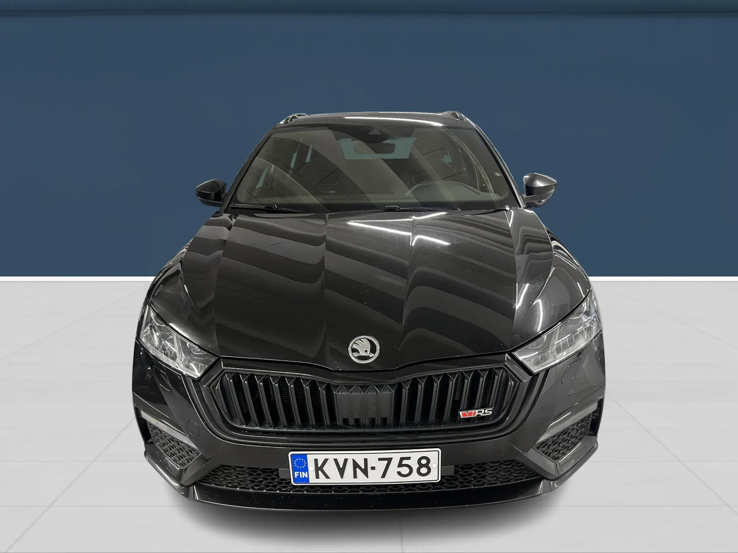 Autokuva 4 - KVN-758