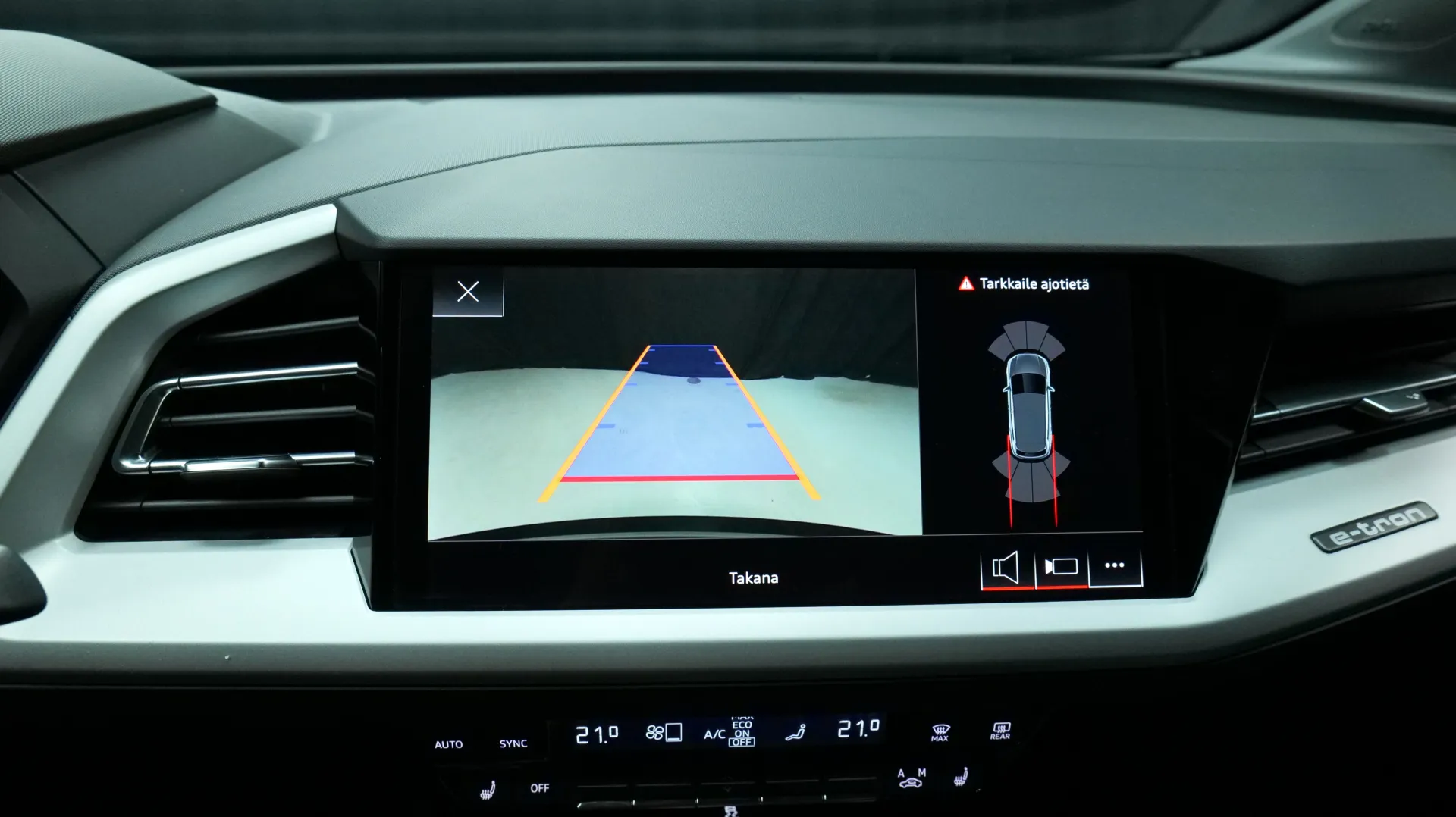 Autokuva 9 - KVP-385