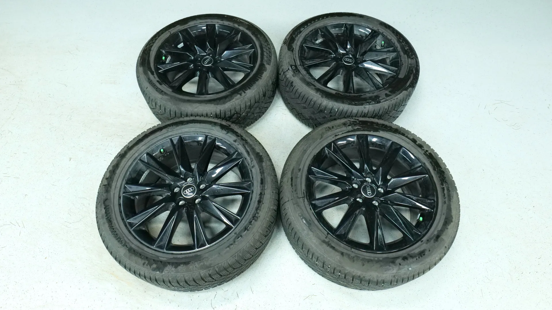 Autokuva 18 - KVP-385