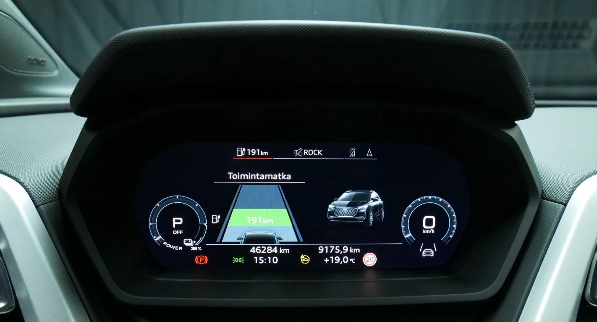 Autokuva 6 - KVP-385