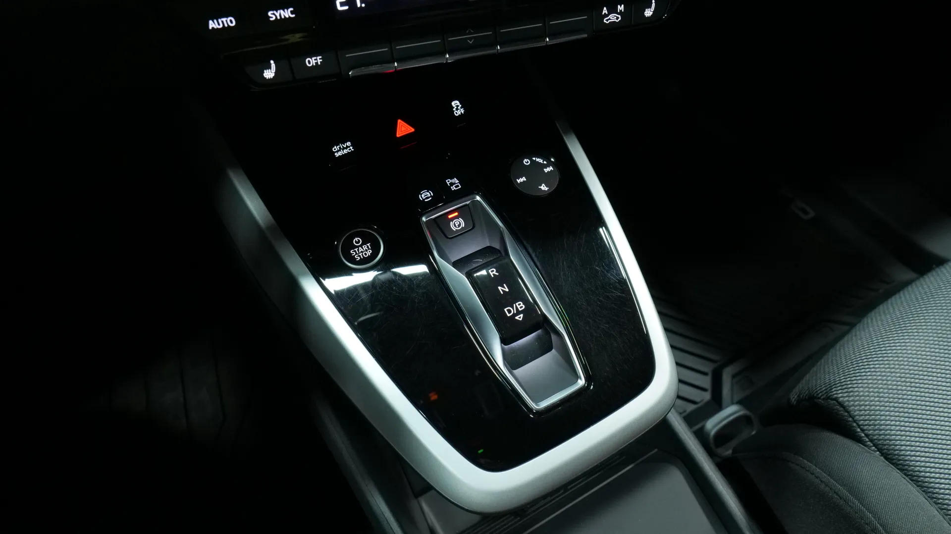 Autokuva 10 - KVP-385