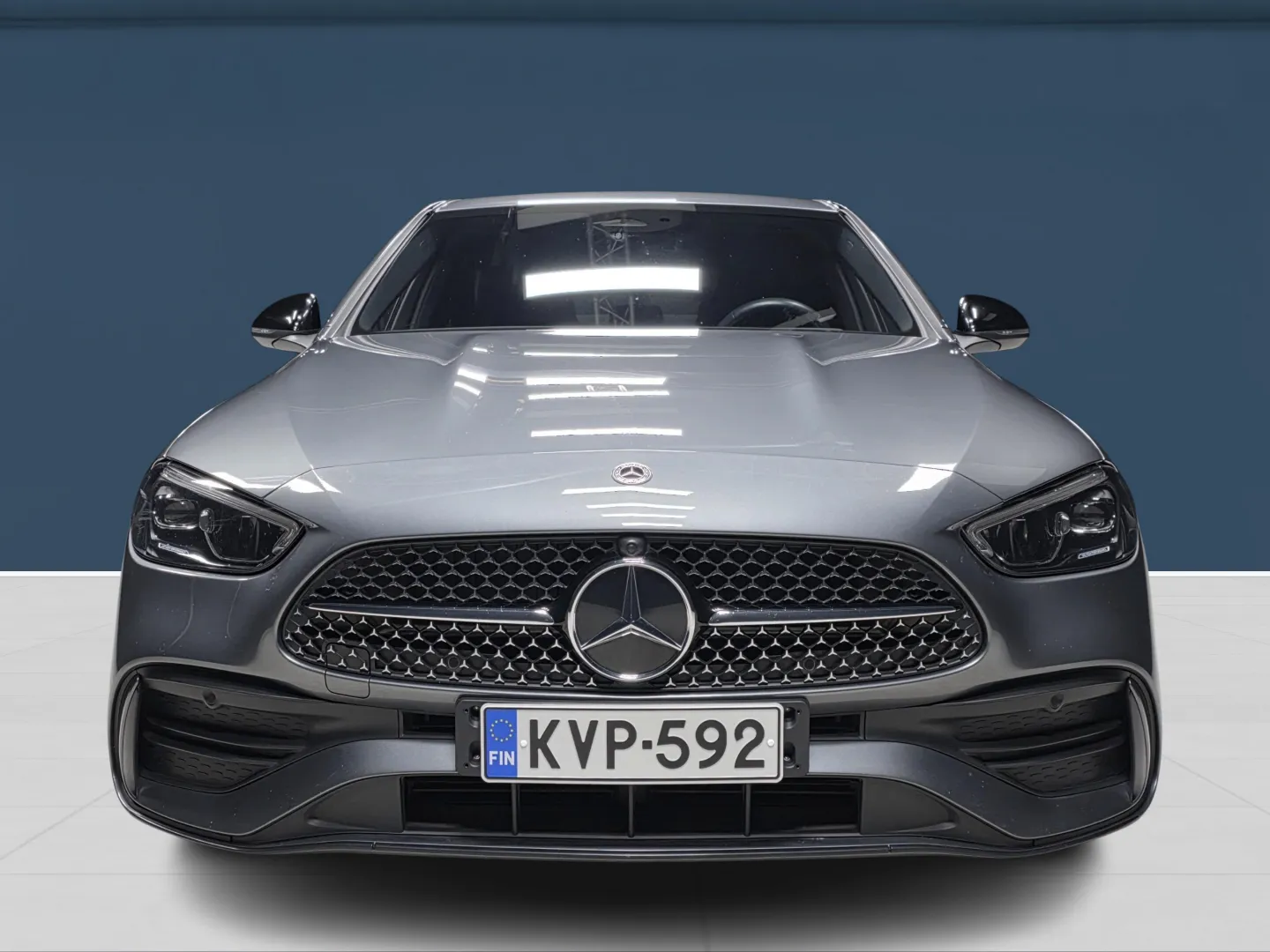 Autokuva 2 - KVP-592