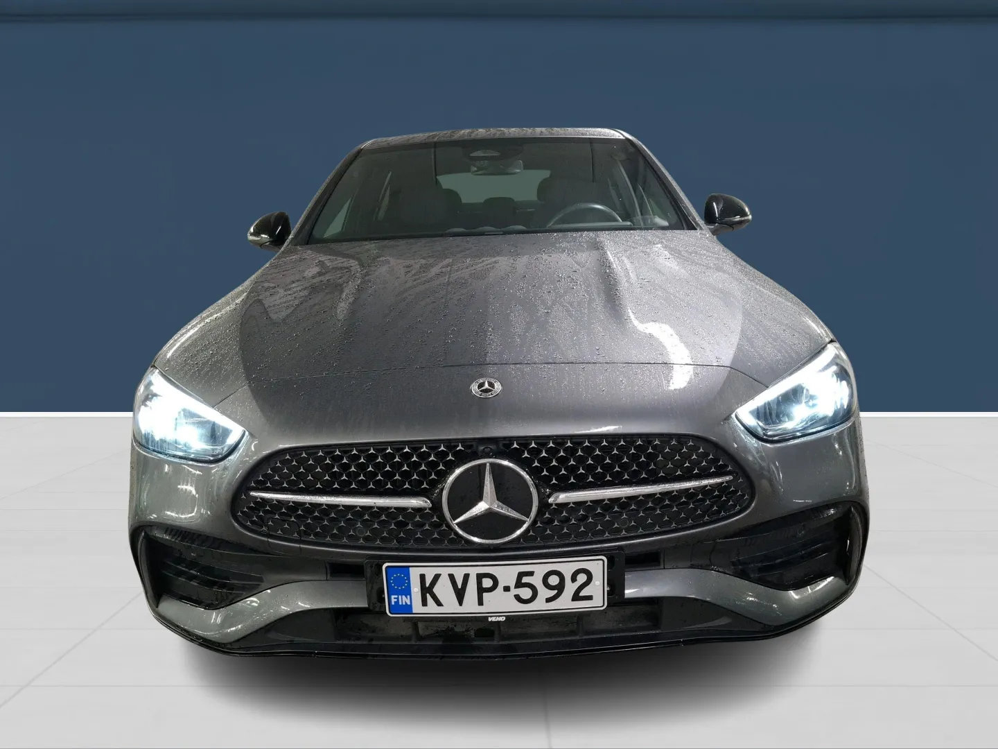 Autokuva 2 - KVP-592